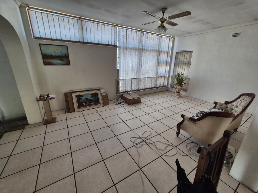 3 Bedroom Property for Sale in Mabille Park Western Cape